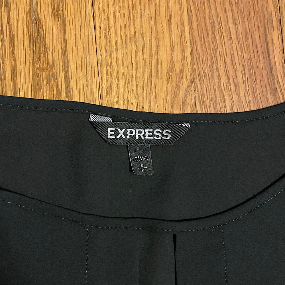 Express Blouse - Picture 3 of 4